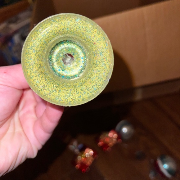 Vintage Set Of 7 Various Holiday Christmas Ornaments - Picture 13 of 16